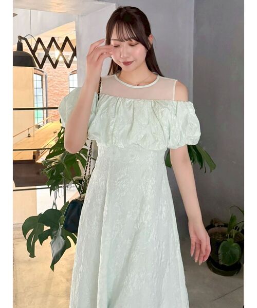 dazzlin(ダズリン)の「ジャカードバルーンスリーブドレス(ドレス・レディース・オフホワイト/ブルー/グリーン・SMALL/MEDIUM)」の12枚目の写真