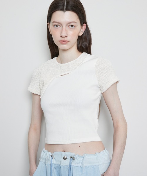 LARTIGENT(ラーティゼン)の「L3 CUTOUT SHORT SLEEVE T-SHIRT(Tシャツ/カットソー・レディース・カーキ/ブラック/クリーム・FREE)」の2枚目の写真