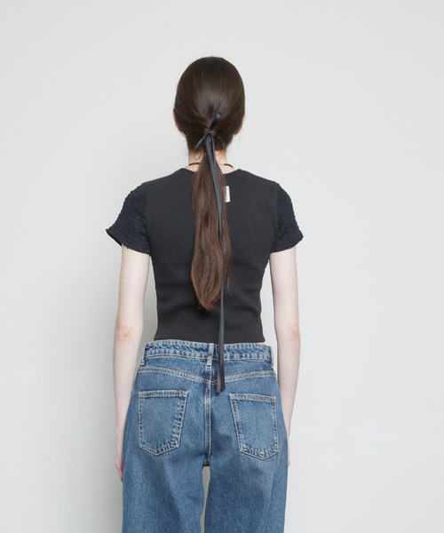 LARTIGENT(ラーティゼン)の「L3 CUTOUT SHORT SLEEVE T-SHIRT(Tシャツ/カットソー・レディース・カーキ/ブラック/クリーム・FREE)」の15枚目の写真