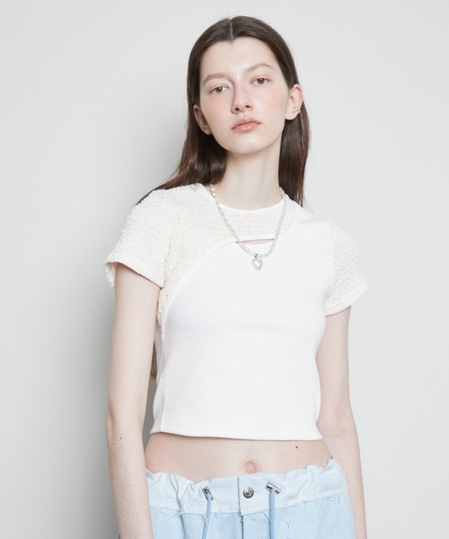 LARTIGENT(ラーティゼン)の「L3 CUTOUT SHORT SLEEVE T-SHIRT(Tシャツ/カットソー・レディース・カーキ/ブラック/クリーム・FREE)」の6枚目の写真