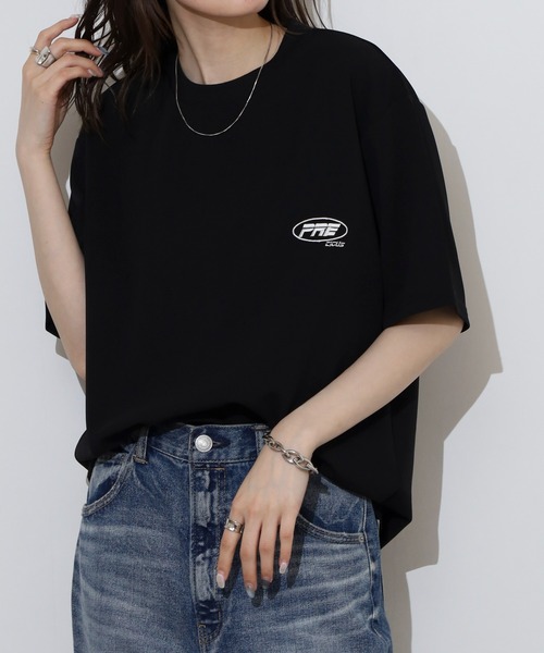 FUNALIVE(ファンアライブ)の「梨地 ワンポイント 半袖 Tシャツ(Tシャツ/カットソー・メンズ・ベージュ/グレー/サックスブルー/ブラック・L/LL/M)」の2枚目の写真
