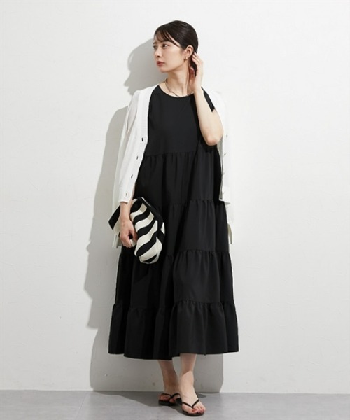 nissen（ニッセン）の「【撥水・UV付】ティアードマキシ丈ワンピース（ワンピース・レディース・ブラック/ラベンダー・M/L/LL）」の8枚目の写真