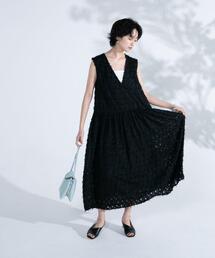 URBAN RESEARCH ROSSO WOMEN | ジャガードVネックワンピース(ワンピース)