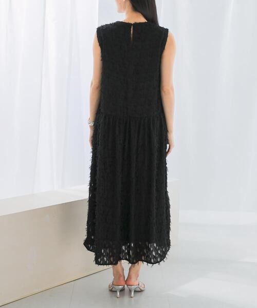 URBAN RESEARCH ROSSO WOMEN（アーバンリサーチ　ロッソ）の「ジャガードVネックワンピース（ワンピース・レディース・アイボリー/ブラック・FREE）」の6枚目の写真