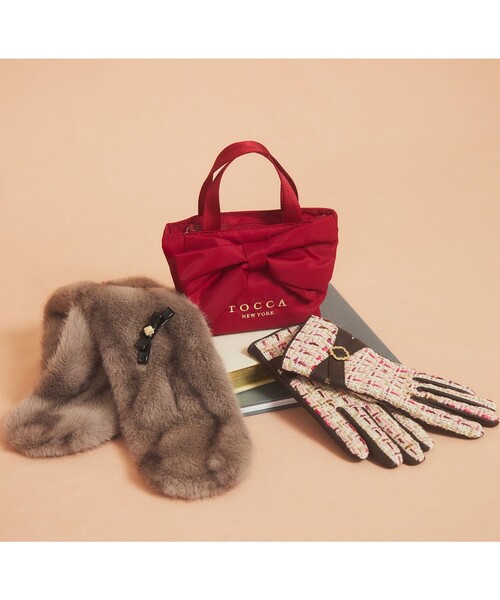 TOCCA(トッカ)の「BOW RIBBON FURTIPPET ティペット(マフラー・レディース・ベージュ系/ライトグレー系・F)」の7枚目の写真