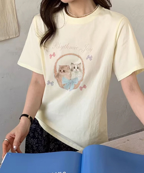 VIVID LADY（ビビッドレディー）の「ネコプリント 半袖カットソー（Tシャツ/カットソー・レディース・ライトグレー/ホワイト/イエロー・FREE）」の3枚目の写真