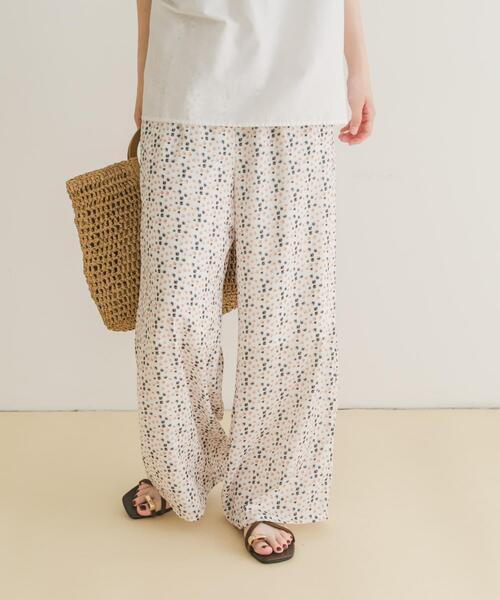 ITEMS URBANRESEARCH（アイテムズ アーバンリサーチ）の「ガライージーワイドパンツ（その他パンツ・レディース・ネイビー/ミント/ホワイト・FREE）」の2枚目の写真