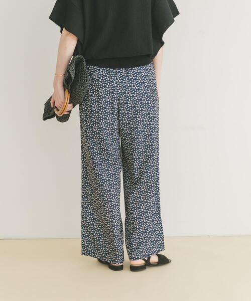 ITEMS URBANRESEARCH（アイテムズ アーバンリサーチ）の「ガライージーワイドパンツ（その他パンツ・レディース・ネイビー/ミント/ホワイト・FREE）」の4枚目の写真