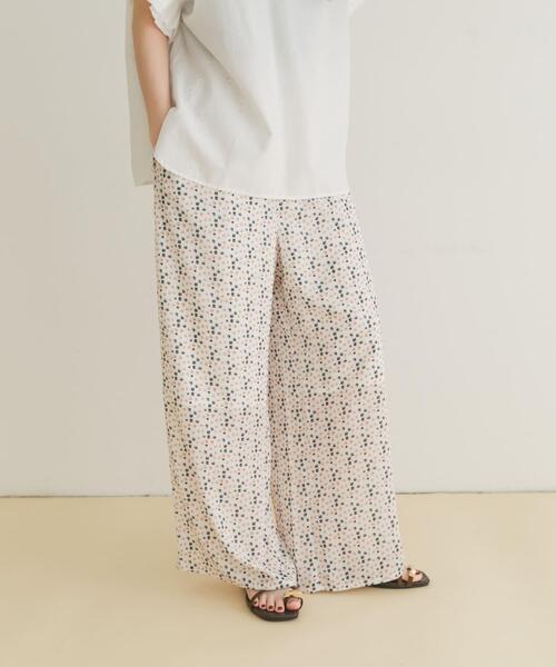 ITEMS URBANRESEARCH(アイテムズ アーバンリサーチ)の「ガライージーワイドパンツ(その他パンツ・レディース・ネイビー/ミント/ホワイト・FREE)」の6枚目の写真