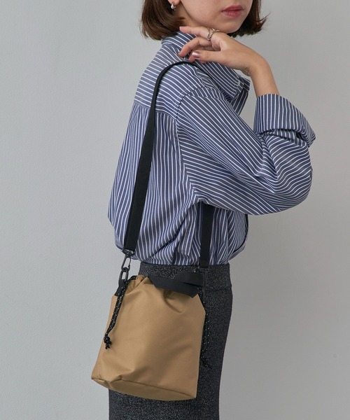 TRUSS(トラス)の「【TRUSS】リサイクルポリエステル パースミニバッグ RPM-400(ショルダーバッグ・メンズ・ネイビー/ベージュ/ブラック/オリーブ・FREE)」の22枚目の写真