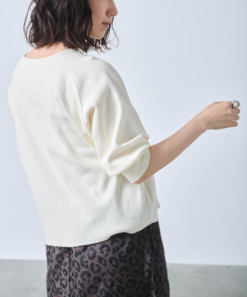 kha:ki（カーキ）の「「KHA:KI / カーキ」HONEYCOMB 8th SLEEVE TOP（Tシャツ/カットソー・レディース・オフホワイト/ブラック/ブラウン・1）」の18枚目の写真