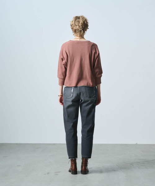 kha:ki（カーキ）の「「KHA:KI / カーキ」HONEYCOMB 8th SLEEVE TOP（Tシャツ/カットソー・レディース・オフホワイト/ブラック/ブラウン・1）」の21枚目の写真