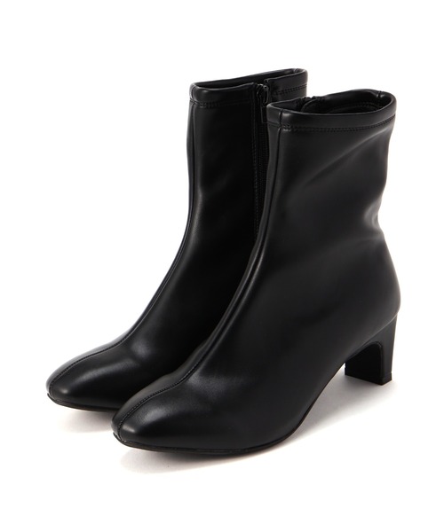 NATURAL BEAUTY BASIC（ナチュラルビューティーベーシック）の「◇【Oggi掲載】ストレッチショートブーツ（ブーツ・レディース・ブラウン/ダークブラウン/ブラック・22.5cm/23.5cm/24.0cm/24.5cm）」の13枚目の写真