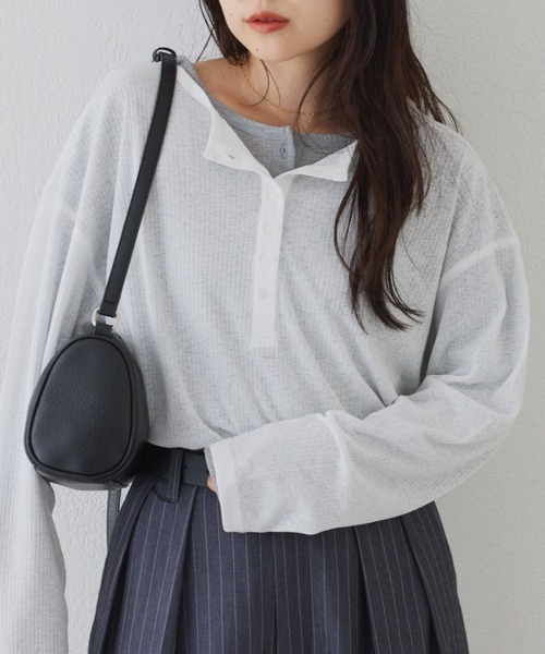 CIAOPANIC TYPY（チャオパニックティピー）の「【新色追加】2WAYシアーヘンリーネックTEE（Tシャツ/カットソー・レディース・グレー/オレンジ/サックスブルー/ホワイト/ブラック/アイボリー/ブルー/ブラウン/ピンク/バーガンディー/グレー系その他/ベビーピンク/ブルー系その他/ミント・ONE SIZE）」の16枚目の写真