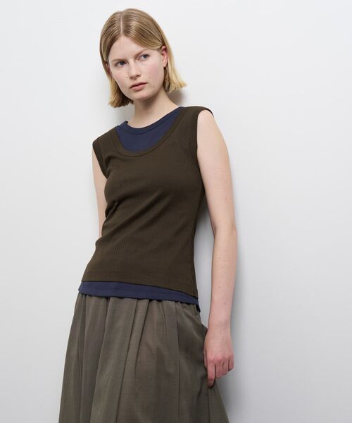 LANVIN en Bleu（ランバンオンブルー）の「レイヤードタンクトップ（Tシャツ/カットソー・レディース・ブラウン/チャコールグレー/ブラック・38）」の7枚目の写真