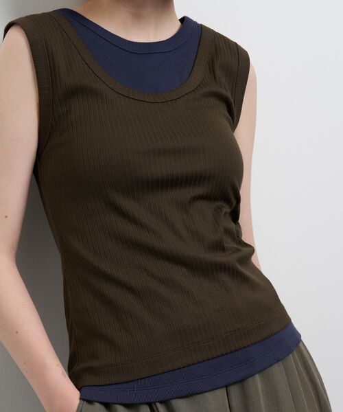LANVIN en Bleu（ランバンオンブルー）の「レイヤードタンクトップ（Tシャツ/カットソー・レディース・ブラウン/チャコールグレー/ブラック・38）」の10枚目の写真