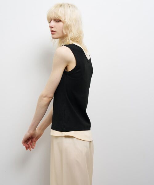 LANVIN en Bleu（ランバンオンブルー）の「レイヤードタンクトップ（Tシャツ/カットソー・レディース・ブラウン/チャコールグレー/ブラック・38）」の14枚目の写真