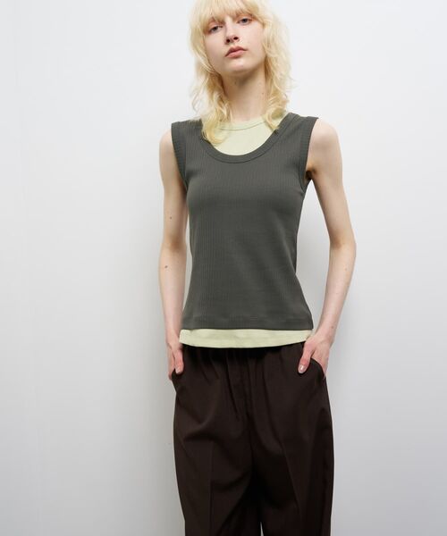 LANVIN en Bleu（ランバンオンブルー）の「レイヤードタンクトップ（Tシャツ/カットソー・レディース・ブラウン/チャコールグレー/ブラック・38）」の21枚目の写真