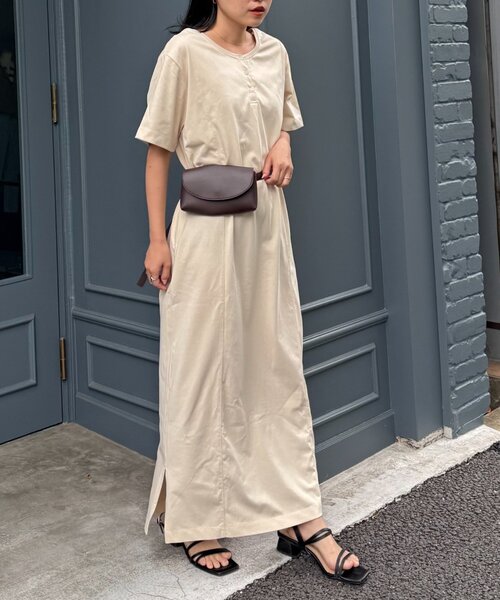 CIAOPANIC TYPY(チャオパニックティピー)の「前後2wayヘンリーネックカットワンピース/接触冷感(ワンピース・レディース・キャメル/グレー系その他/ブラック・ONE SIZE)」の13枚目の写真