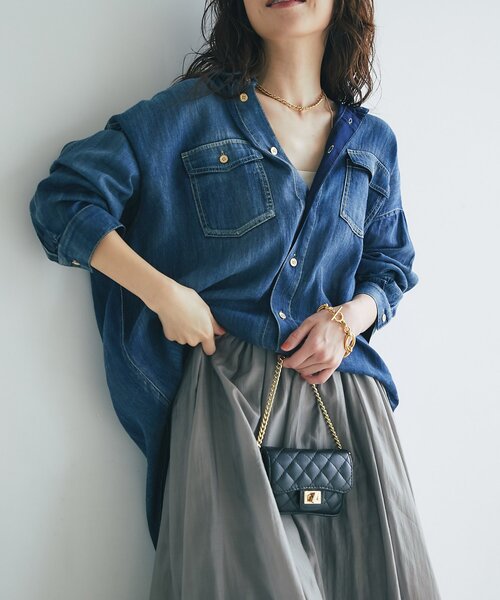 La boutique Bon Bon シアーデニムシャツ 軽い着心地】シアーデニムシャツ | La boutique BonBon(ラブ