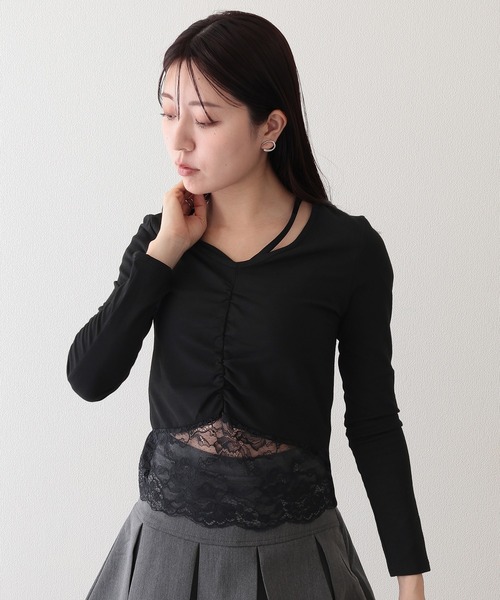 Lace Ladies(レースレディース)の「フロント ギャザー レース Vストラップ 長袖 カットソー(Tシャツ/カットソー・レディース・ホワイト/ブラック・FREE)」の9枚目の写真
