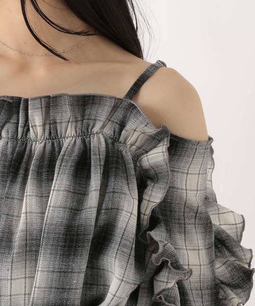 Heather（ヘザー）の「オフショルフリルミニワンピース　581381（ワンピース・レディース・アイボリー/ブラック系その他・FREE）」の9枚目の写真