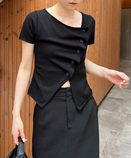 CAPRICIEUX LE'MAGE（カプリシューレマージュ）の「フリルボタンチビ袖カーディガン（カーディガン/ボレロ・レディース・ベージュ/ブラウン/ブラック・FREE）」の2枚目の写真