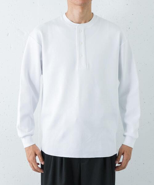 URBAN RESEARCH(アーバンリサーチ)の「『UR TECH』度詰めワッフルヘンリーロングスリーブ(Tシャツ/カットソー・メンズ・オートミール/ホワイト/ライトグレー/ブラック・MEDIUM/LARGE)」の13枚目の写真