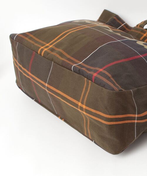 Barbour（バブアー）の「Telfieldタータンロゴトートバッグ（トートバッグ・メンズ・チェック・ONE SIZE）」の12枚目の写真