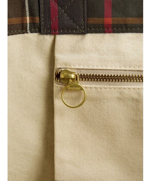 Barbour（バブアー）の「Telfieldタータンロゴトートバッグ（トートバッグ・メンズ・チェック・ONE SIZE）」の9枚目の写真
