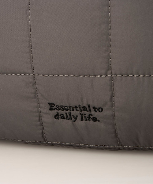 cache cache(カシュ カシュ)の「カシュカシュ cachecache / パディング刺繍リュック(バックパック/リュック・レディース・ベージュ系その他/グレー/ブラック・FREE)」の15枚目の写真