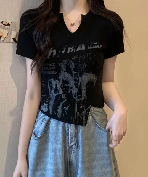 2ly2（トゥーリートゥー）の「短丈×スリムシルエットのヴィンテージ風Tシャツ（Tシャツ/カットソー・レディース・ベージュ/ブラック/グレー/ホワイト・FREE）」の16枚目の写真