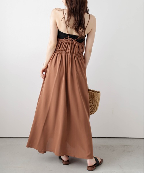 AMELY(エミリー)の「デザインキャミソールワンピース(ワンピース・レディース・ブラック/ホワイト/テラコッタ・フリー)」の8枚目の写真