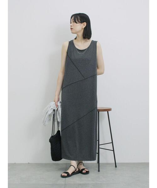 Samansa Mos2 blue(サマンサモスモスブルー)の「◎【接触冷感】切替カットワンピース(ワンピース・レディース・ブラック/トップグレー/チャコールグレー・F)」の19枚目の写真