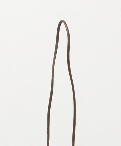 YAHKI（ヤーキ）の「＜YAHKI＞ミニ レザー ドロスト ショルダーバッグ（ショルダーバッグ・レディース・ブラック/オリーブ・FREE）」の15枚目の写真