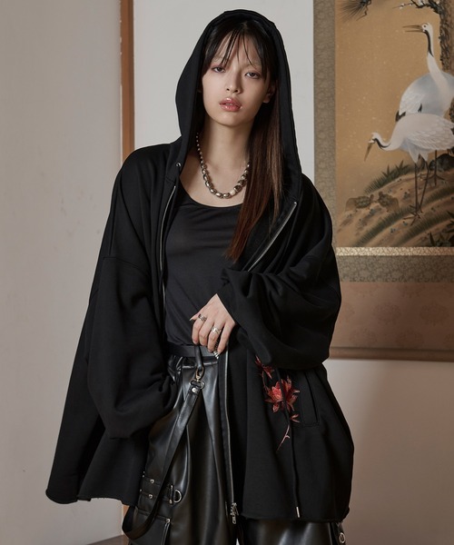 狐独（コドク）の「狐刺繍ビックジップフーディー（パーカー）」 - WEAR