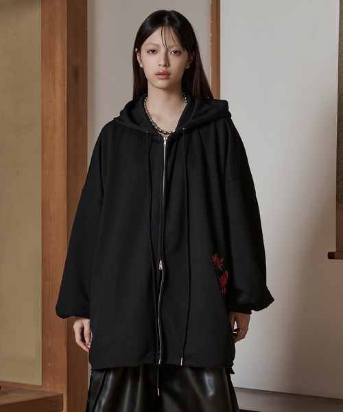 狐独(コドク)の「狐刺繍ビックジップフーディー(パーカー・メンズ・アイボリー/ブラック・LARGE/MEDIUM)」の15枚目の写真