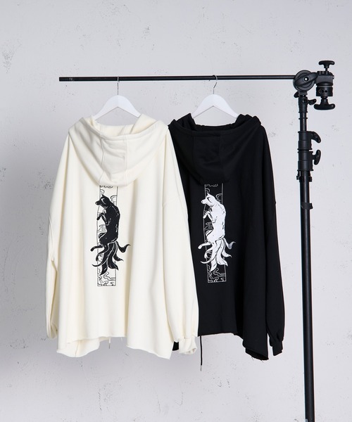 狐刺繍ビックジップフーディー（パーカー）｜狐独（コドク）の