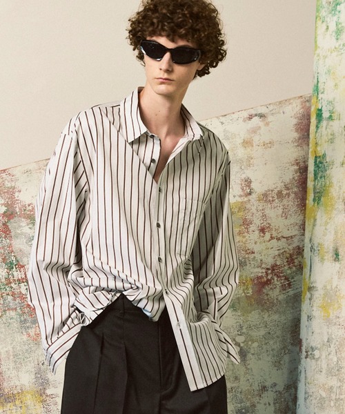 MAISON SPECIAL（メゾンスペシャル）の「《UNISEX》【Italian Dead Stock Fabric】Prime-Over Regular Collar Shirt/プライムオーバーレギュラーカラーシャツ【MAISON SPECIAL/メゾンスペシャル】（シャツ/ブラウス・メンズ・ブルー/アイボリー/ライトブルー/サックスブルー/その他1/その他2/ライトグレー/ブラウン/ピンク/ホワイト・0/1/2）」の10枚目の写真
