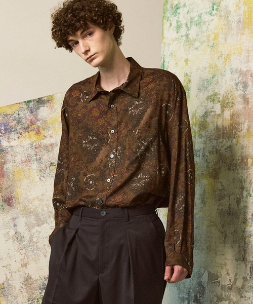 MAISON SPECIAL（メゾンスペシャル）の「《UNISEX》【Italian Dead Stock Fabric】Prime-Over Regular Collar Shirt/プライムオーバーレギュラーカラーシャツ【MAISON SPECIAL/メゾンスペシャル】（シャツ/ブラウス・メンズ・ブルー/アイボリー/ライトブルー/サックスブルー/その他1/その他2/ライトグレー/ブラウン/ピンク/ホワイト・0/1/2）」の5枚目の写真