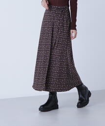 NATURAL BEAUTY BASIC（ナチュラルビューティーベーシック）の「◇フラワープリントラップスカート（スカート・レディース）」