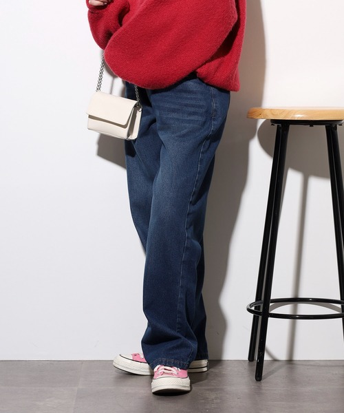 atONE(アットワン)の「デニムカーヴィーパンツ(その他パンツ・レディース・ブルー/ワンウォッシュ/ネイビー・LL/M/L/4L/3L)」の6枚目の写真