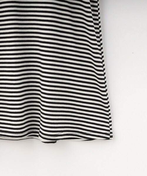 SHOO・LA・RUE（シューラルー）の「【130-150cm】キャミ付きワンピース（ワンピース・キッズ・ブラック系2/ブラック・13/15 /14）」の7枚目の写真