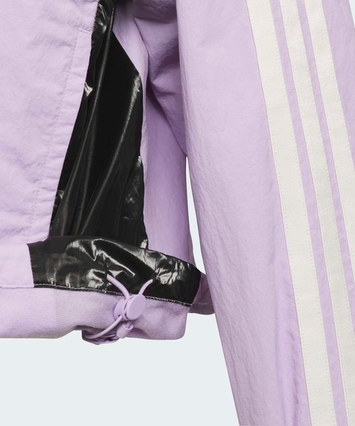 adidas（アディダス）の「ガールズ ウーブン ルーズフィット フルジップ ジャケット キッズ / アディダス adidas（ナイロンジャケット・キッズ・ブラック/バイオレット・130/140/150/160）」の10枚目の写真