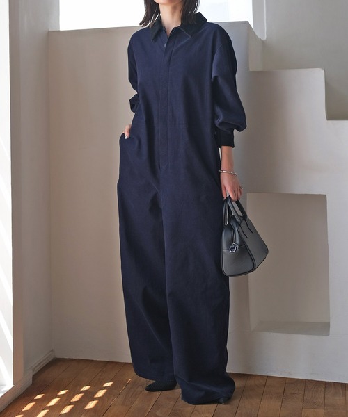 AKTE（アクテ）の「ポイントレースコーデュロイジャンプスーツ（つなぎ/オールインワン・レディース・ライトベージュ/ネイビー・FREE/TALL）」の21枚目の写真