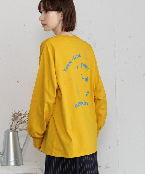 POU DOU DOU（プードゥドゥ）の「バックロゴプリントロンT（Tシャツ/カットソー・レディース・オフホワイト/イエロー/ネイビー・M）」の5枚目の写真