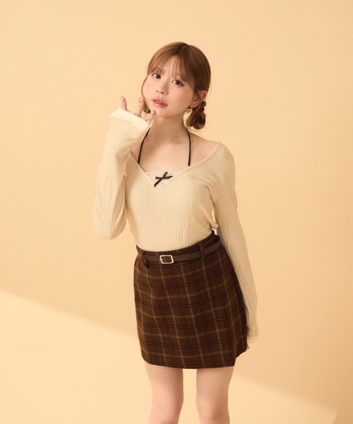 TITTY&CO.（ティティーアンドコー）の「レイヤード風リブロンT（Tシャツ/カットソー・レディース・ブラック/アイボリー/グレー・FREE）」の16枚目の写真