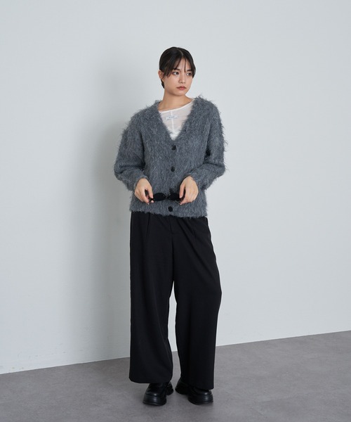 RAY CASSIN（レイカズン）の「シャギーVルーズカーディガン（カーディガン/ボレロ・レディース・グレー/ライトベージュ/パープル・FREE）」の14枚目の写真