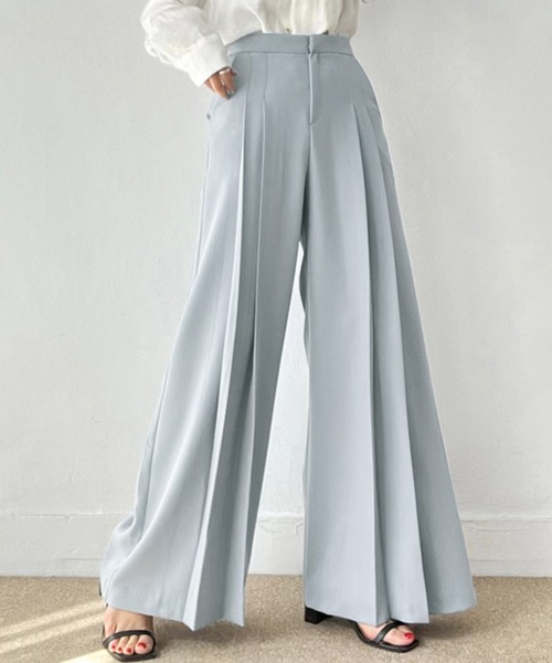 Doula Doula（ドゥーラドゥーラ）の「ワイドタックフレアパンツ（その他パンツ・レディース・ブラック/ベージュ/ブルー・S/M/L）」の21枚目の写真