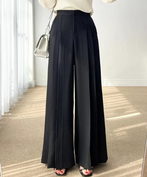 Doula Doula（ドゥーラドゥーラ）の「ワイドタックフレアパンツ（その他パンツ・レディース・ブラック/ベージュ/ブルー・S/M/L）」の13枚目の写真